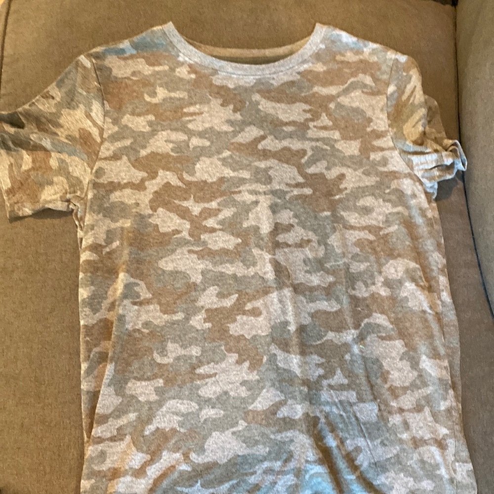 Cat & Jack Gray Camo Shirt
